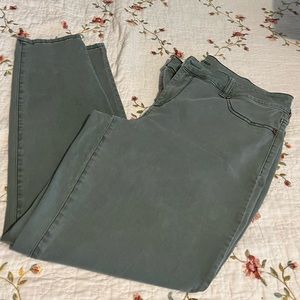 Womens skinny jeans